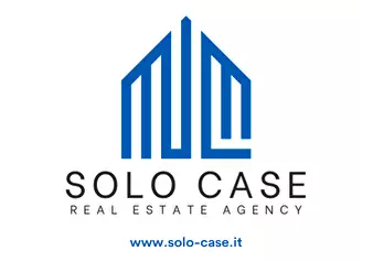 Logo Solo Case