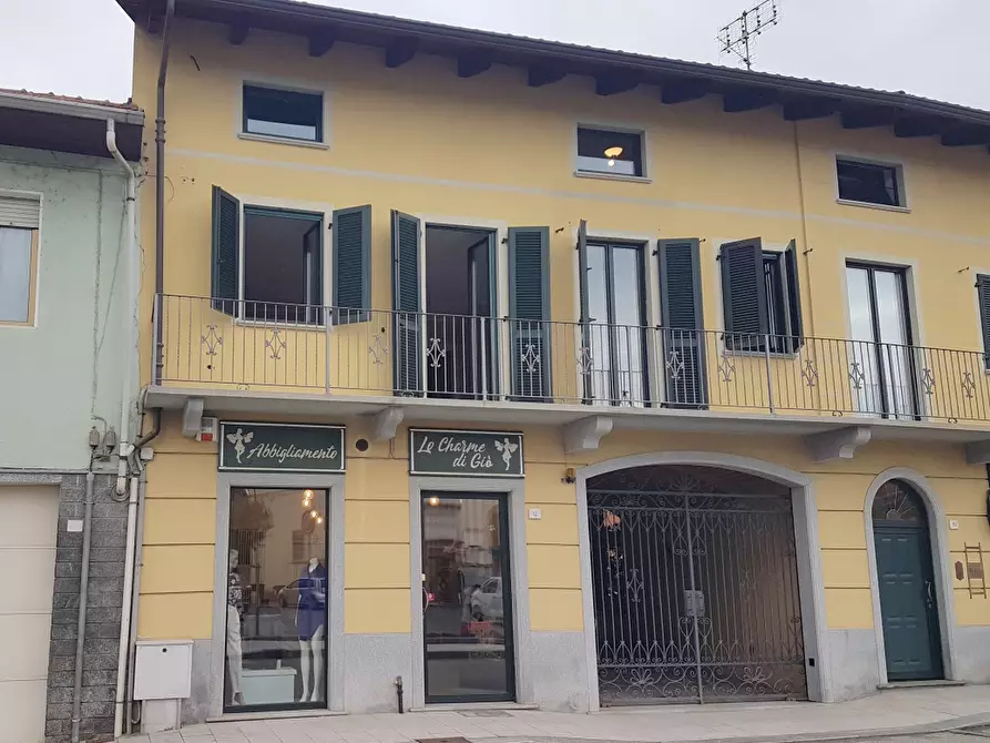 Locale commerciale in affitto in VIA MAZZINI a Torrazza Piemonte