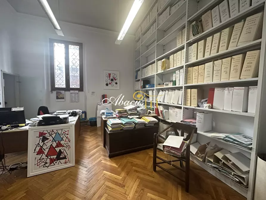 Immagine 4 di Ufficio in affitto  in via Cavour a Firenze