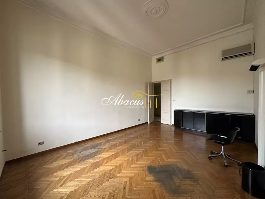 Immagine 13 di Ufficio in affitto  in Viale Spartaco Lavagni  a Firenze