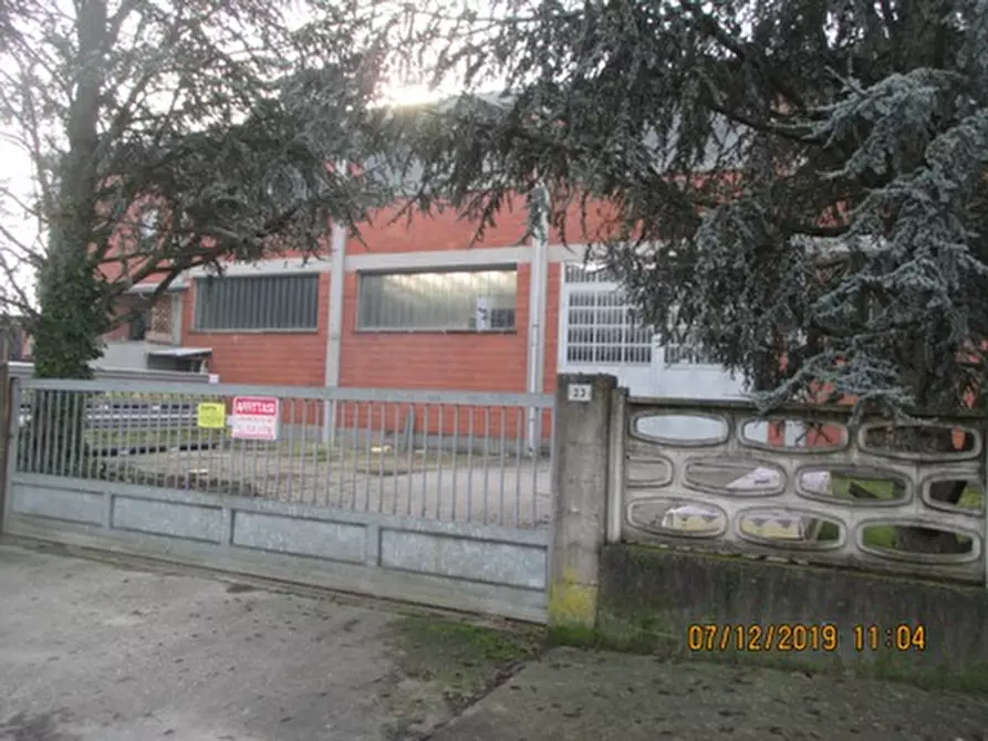 Immagine 1 di Capannone industriale in affitto  in Via Cristoforo Colombo a Asti