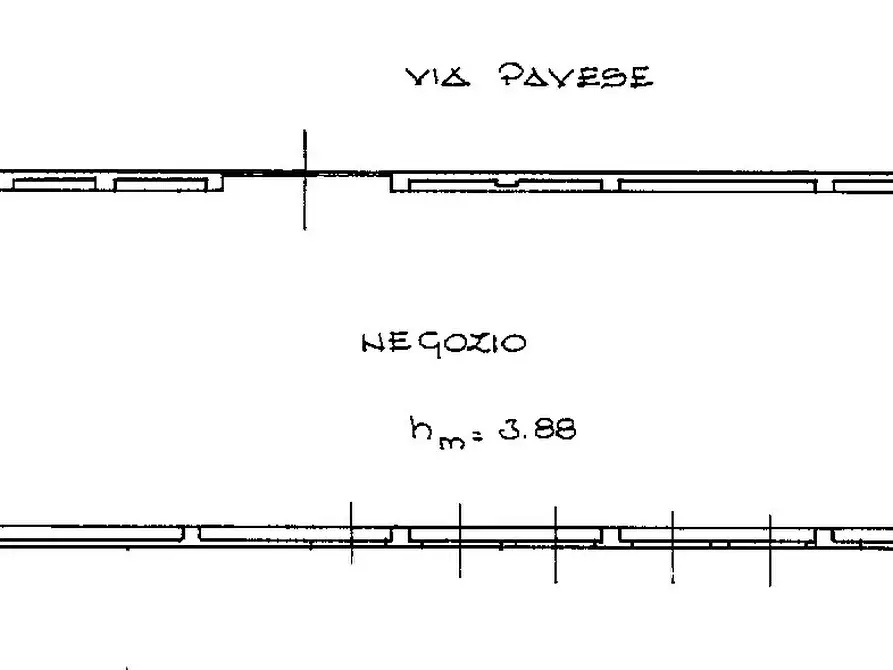Immagine 14 di Locale commerciale in affitto  in VIA PAVESE a Chivasso