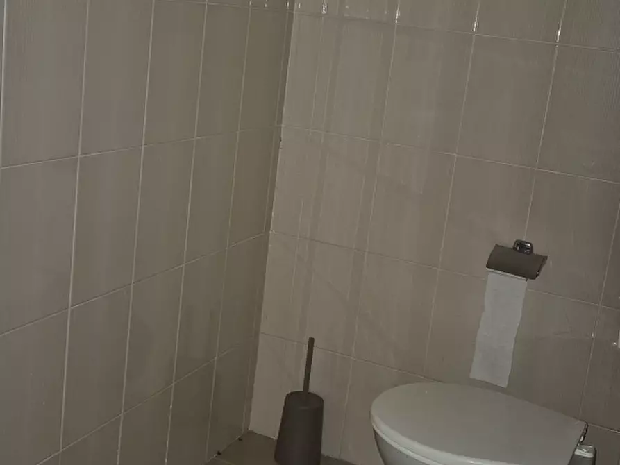 Immagine 10 di Locale commerciale in affitto  in VIA UMBERTO I a Foglizzo