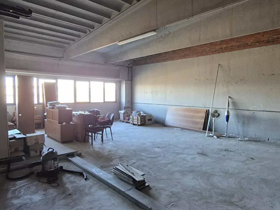 Immagine 24 di Ufficio in affitto  in VIA ENZO FERRARI a Verolengo