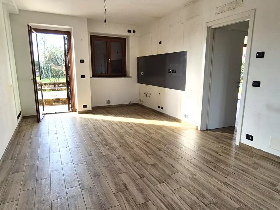 Immagine 4 di Appartamento in affitto  in VIA FAVORITA a Chivasso