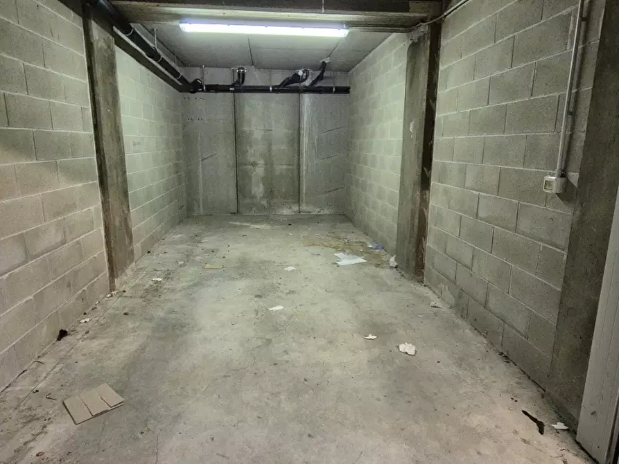 Immagine 27 di Appartamento in affitto  in VIA FAVORITA a Chivasso