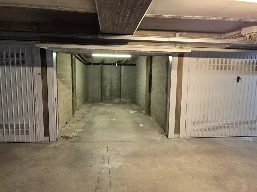 Immagine 28 di Appartamento in affitto  in VIA FAVORITA a Chivasso