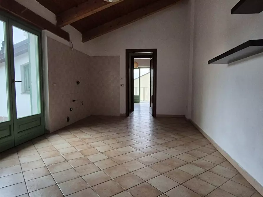 Immagine 2 di Appartamento in affitto  in STRADALE TORINO a Chivasso