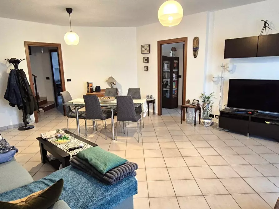 Immagine 6 di Appartamento in affitto  in VIA CALUSO  a Chivasso