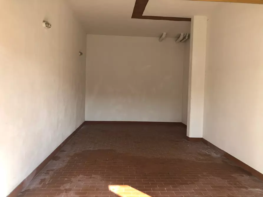 Immagine 7 di Box auto in affitto  in VIA REGINALDO GIULIANI a Firenze