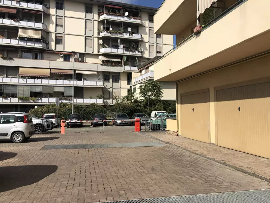 Immagine 2 di Box auto in affitto  in VIA REGINALDO GIULIANI a Firenze