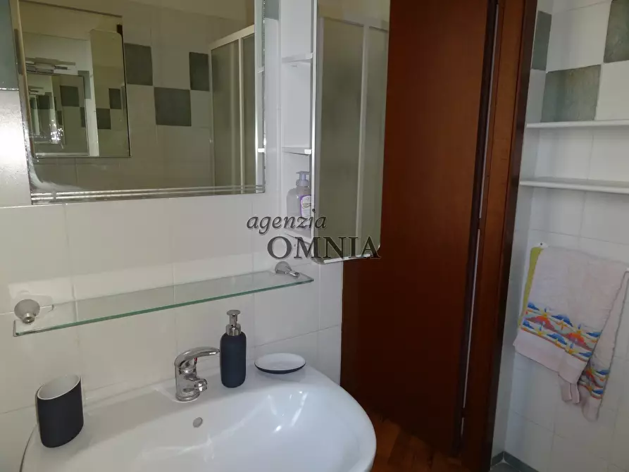 Immagine 11 di Appartamento in affitto  in via  del Romito a Firenze