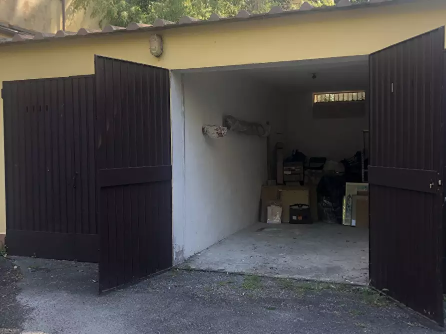 Immagine 5 di Box auto in affitto  in via Vittorio Emanuele a Firenze