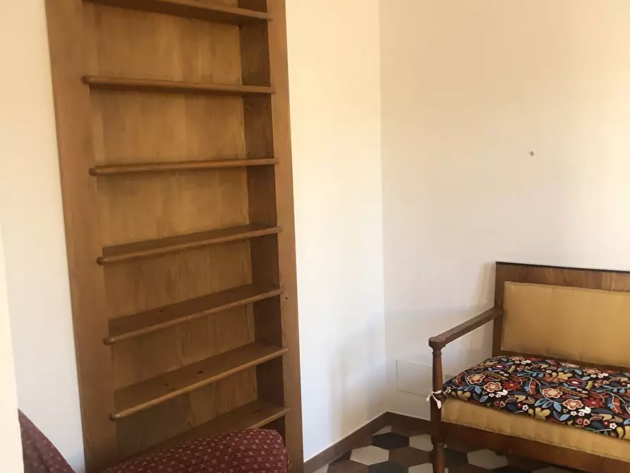 Immagine 13 di Appartamento in affitto  in via dei Serragli a Firenze