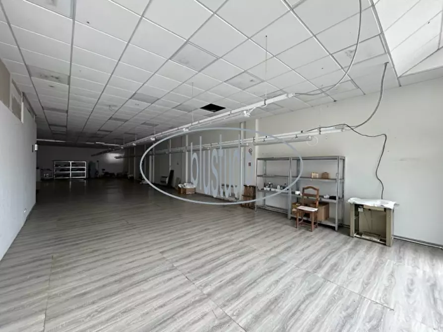 Immagine 2 di Capannone industriale in affitto  a Figline E Incisa Valdarno