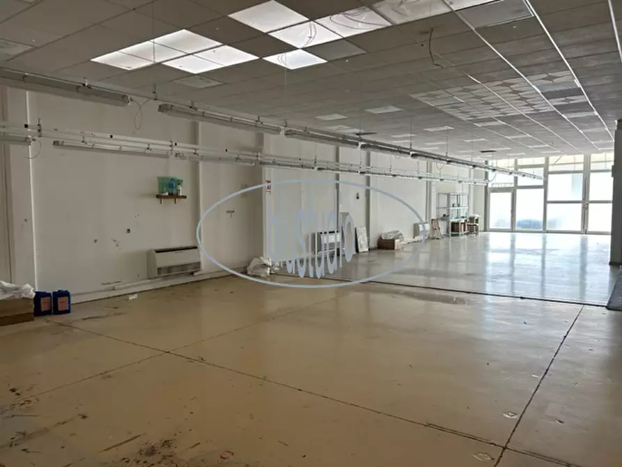 Immagine 9 di Capannone industriale in affitto  a Figline E Incisa Valdarno