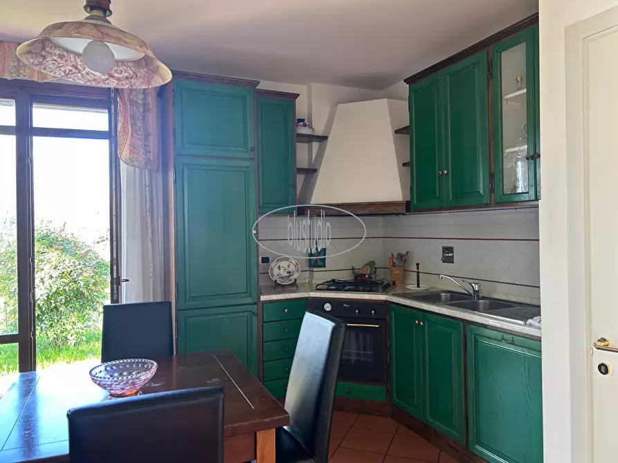 Immagine 10 di Villetta a schiera in affitto  a Reggello