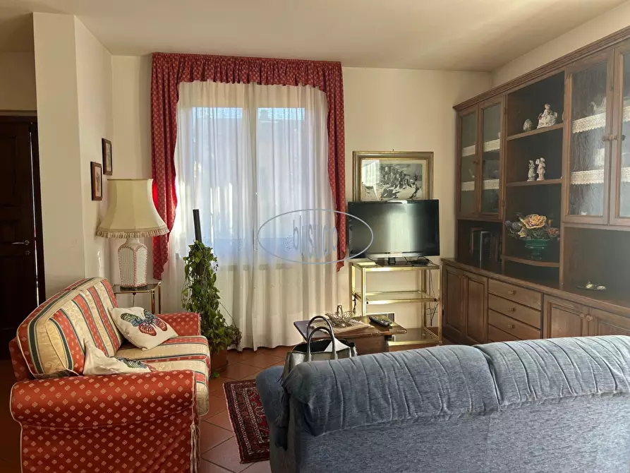 Immagine 13 di Villetta a schiera in affitto  a Reggello