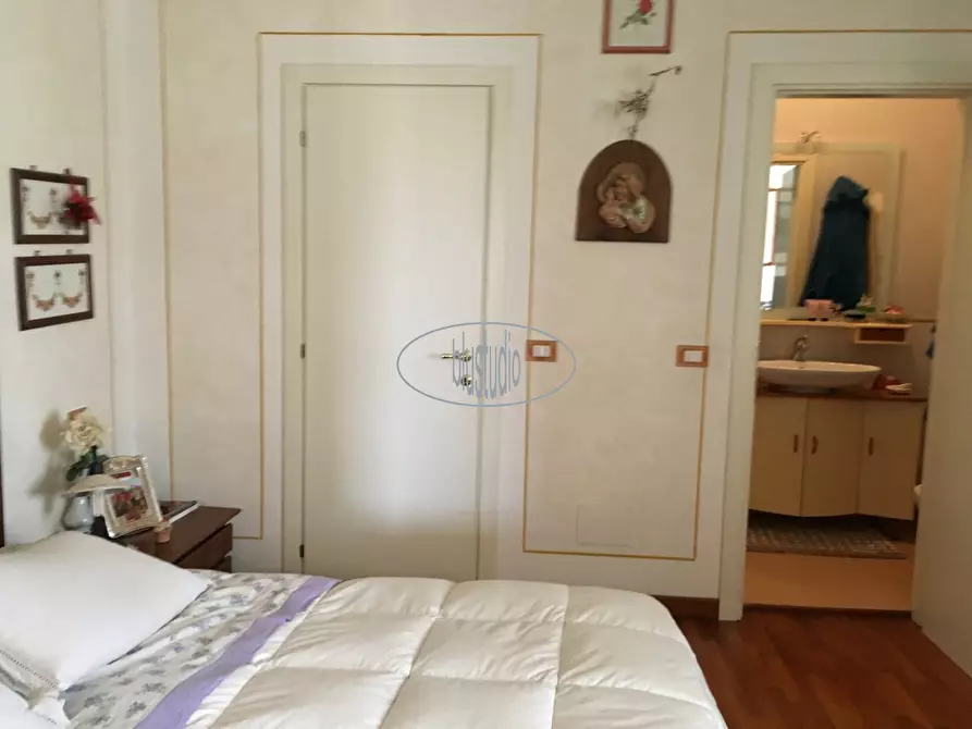 Immagine 8 di Appartamento in affitto  a Figline E Incisa Valdarno