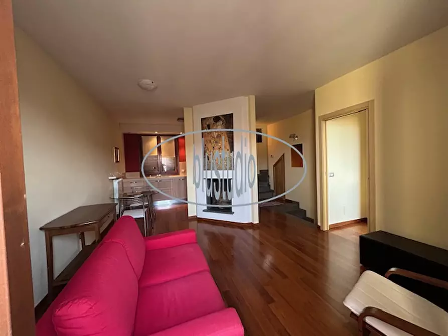 Immagine 9 di Appartamento in affitto  a Castelfranco Piandiscò