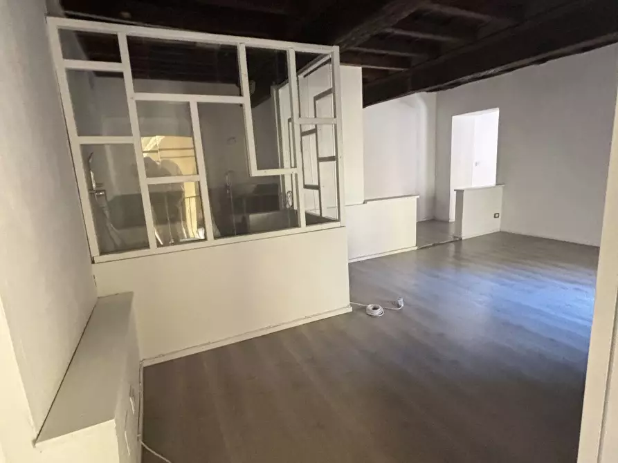 Immagine 9 di Appartamento in affitto  in CORSO GARIBALDI a Pavia