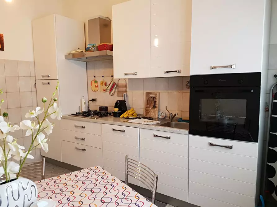 Immagine 4 di Appartamento in affitto  a Pavia