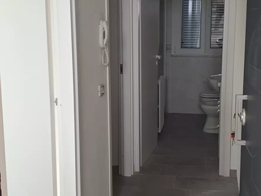 Immagine 4 di Appartamento in affitto  a Pavia