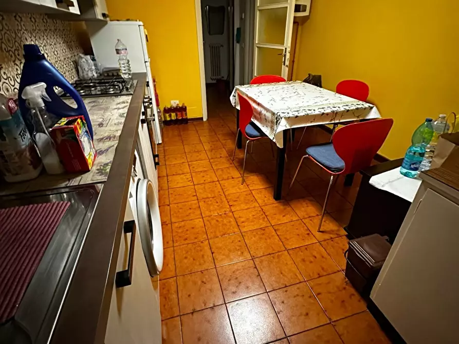Immagine 6 di Stanza singola in affitto  a Pavia