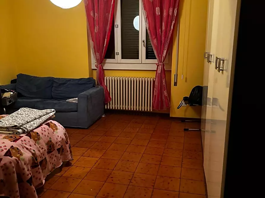 Immagine 2 di Stanza singola in affitto  a Pavia