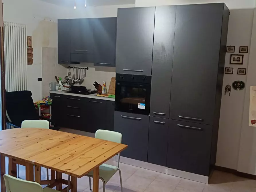 Immagine 1 di Appartamento in affitto  a Giussago