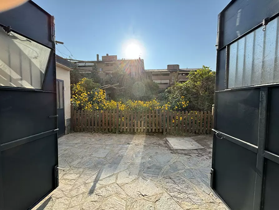 Immagine 3 di Appartamento in affitto  a Pavia