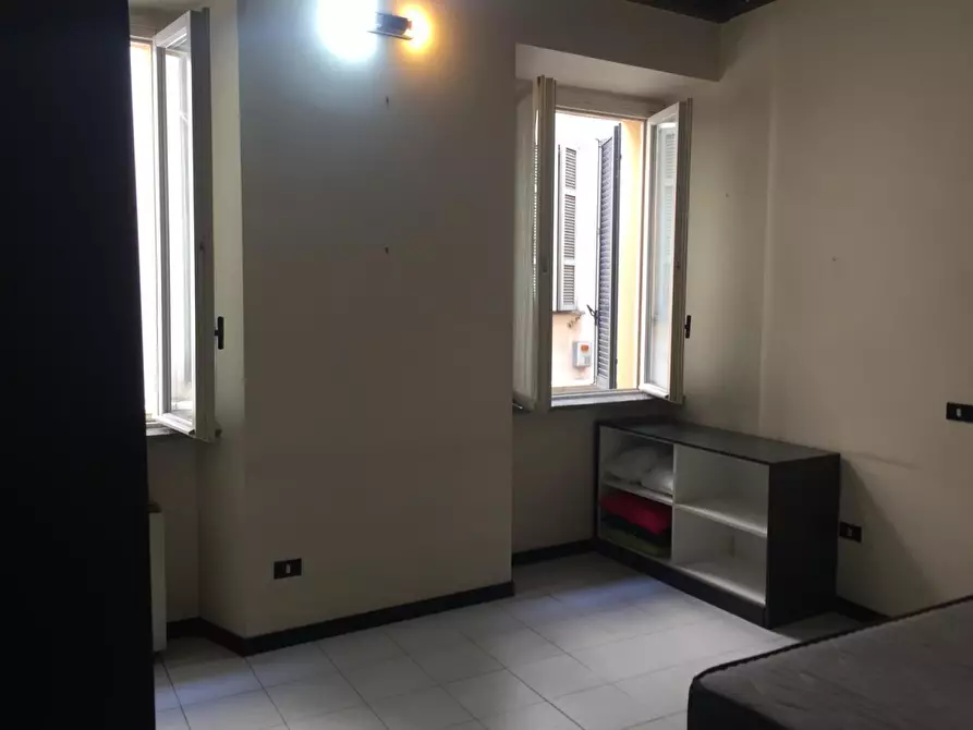 Immagine 9 di Stanza singola in affitto  a Pavia