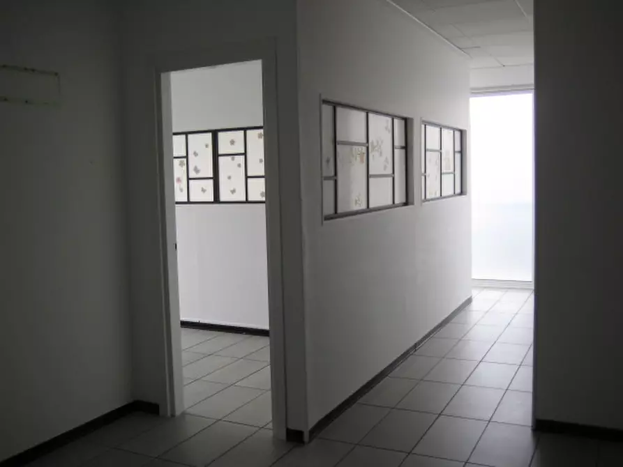 Immagine 1 di Ufficio in affitto  a Rubano