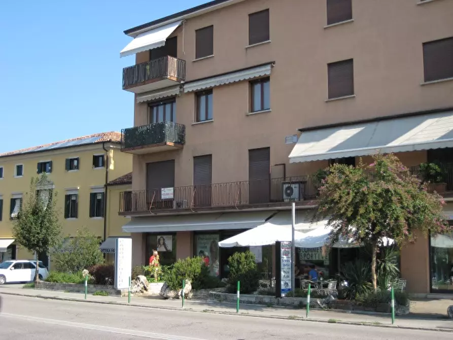 Immagine 1 di Ufficio in affitto  a Padova