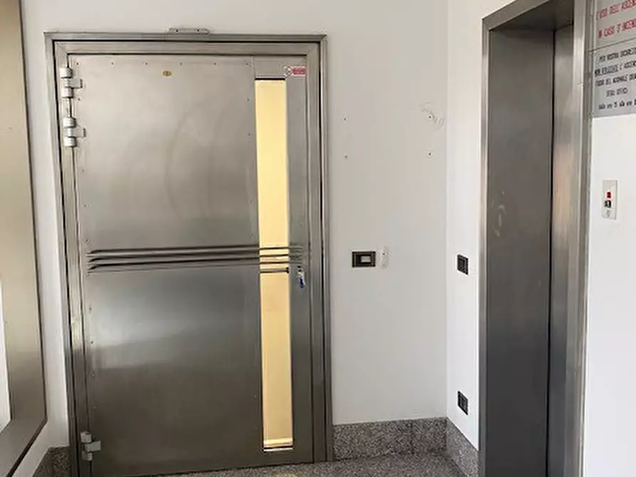 Immagine 2 di Ufficio in affitto  a Padova