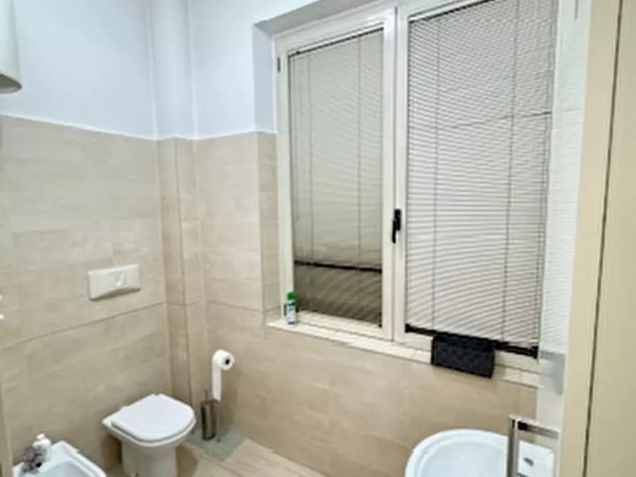 Immagine 9 di Ufficio in affitto  a Padova