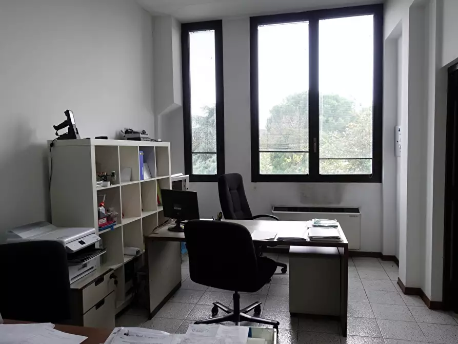 Immagine 7 di Capannone industriale in affitto  a Mestrino