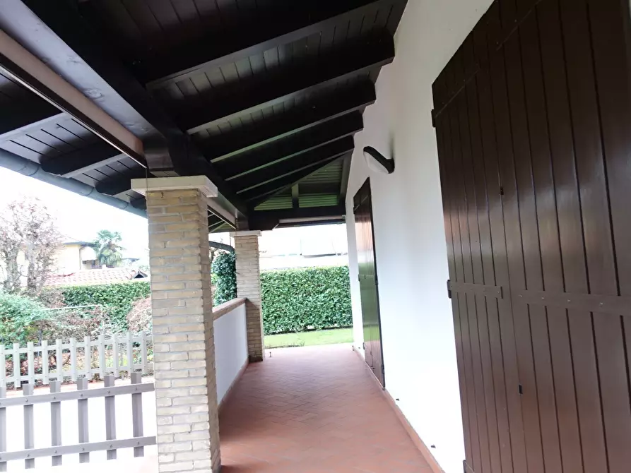 Immagine 4 di Casa bifamiliare in affitto  a Stra