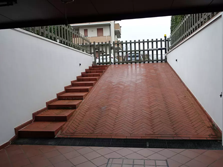 Immagine 7 di Casa bifamiliare in affitto  a Stra