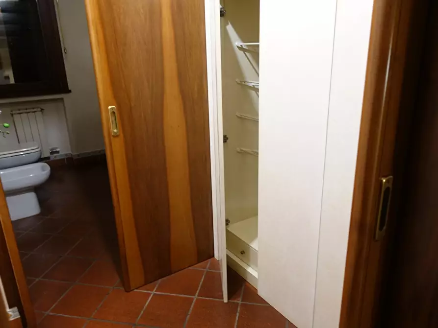 Immagine 16 di Casa bifamiliare in affitto  a Stra