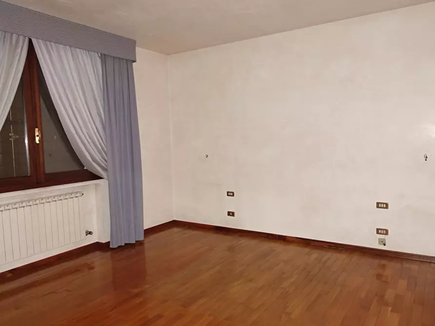 Immagine 32 di Casa bifamiliare in affitto  a Stra