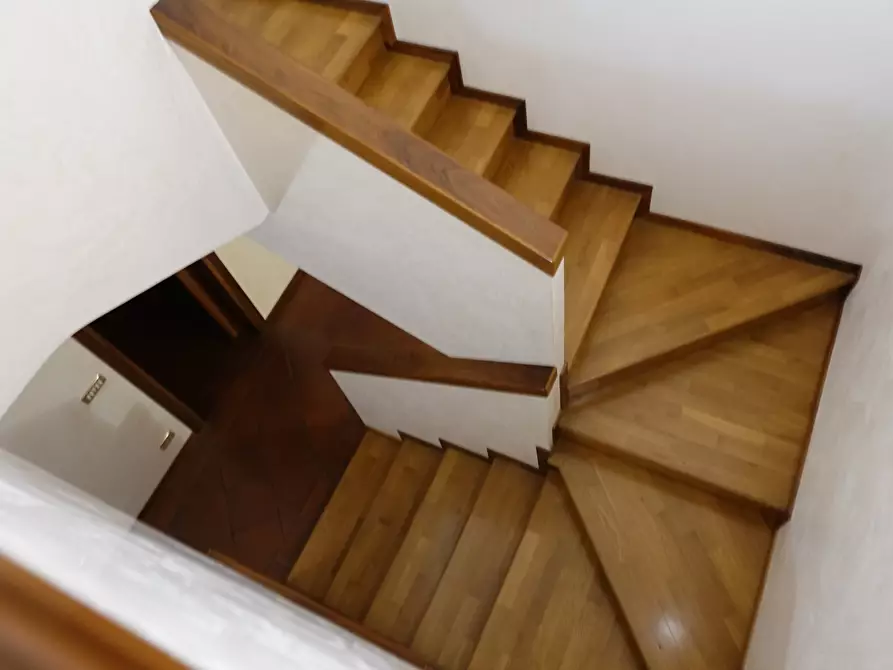 Immagine 36 di Casa bifamiliare in affitto  a Stra