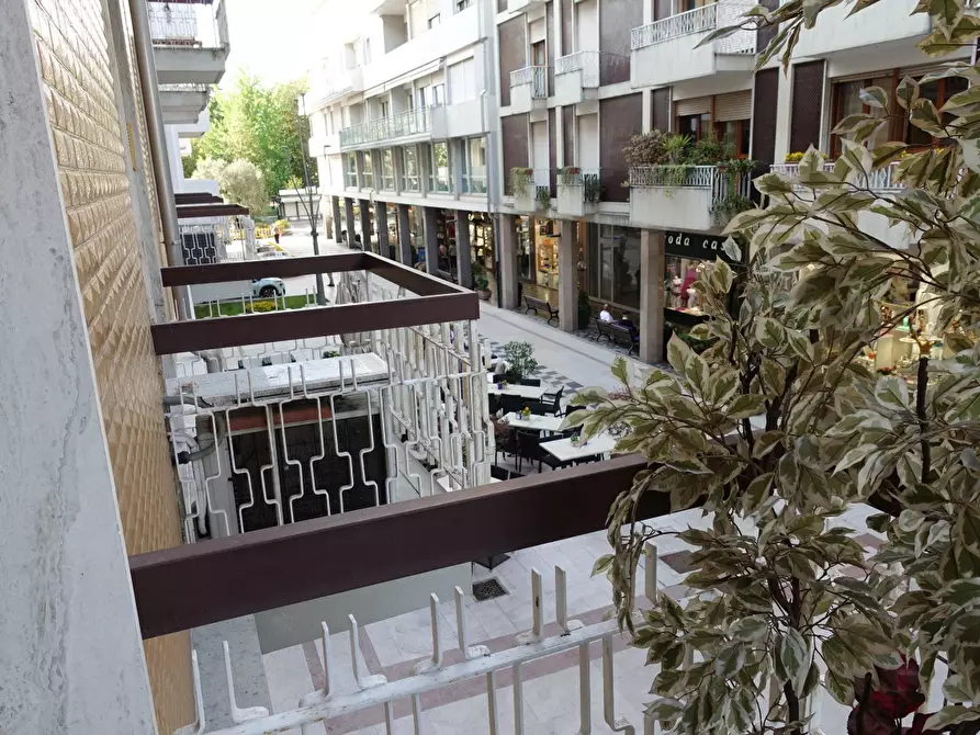 Immagine 7 di Appartamento in affitto  in via Jappelli  a Abano Terme