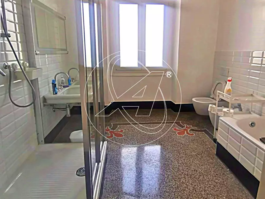 Immagine 13 di Appartamento in affitto  in Via Roma a Santa Margherita Ligure