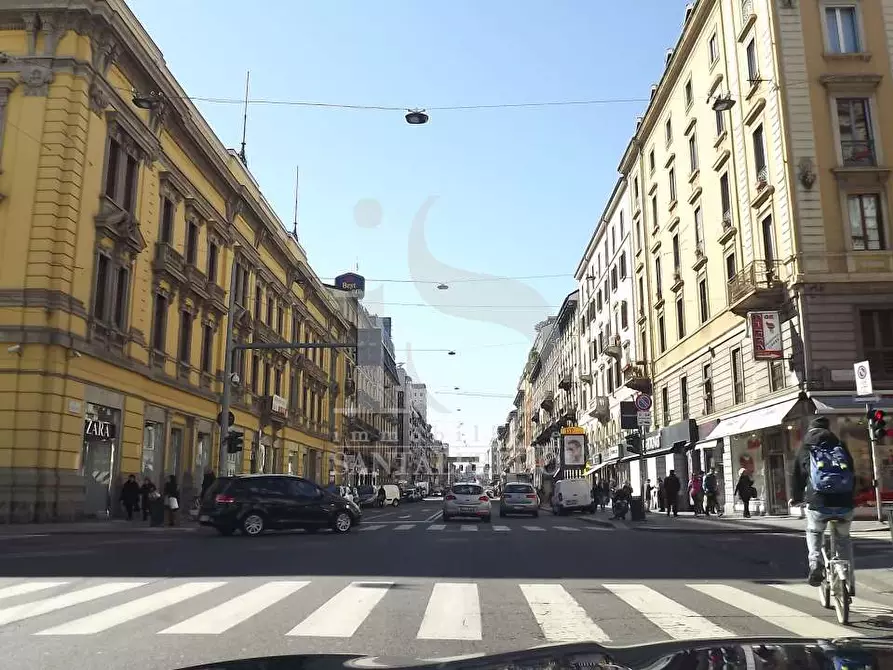 Immagine 11 di Negozio in affitto  in CORSO BUENOS AIRES a Milano