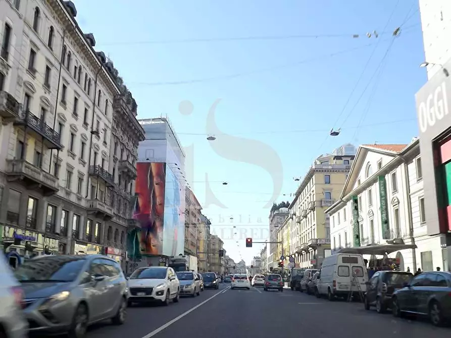 Immagine 19 di Negozio in affitto  in CORSO BUENOS AIRES a Milano