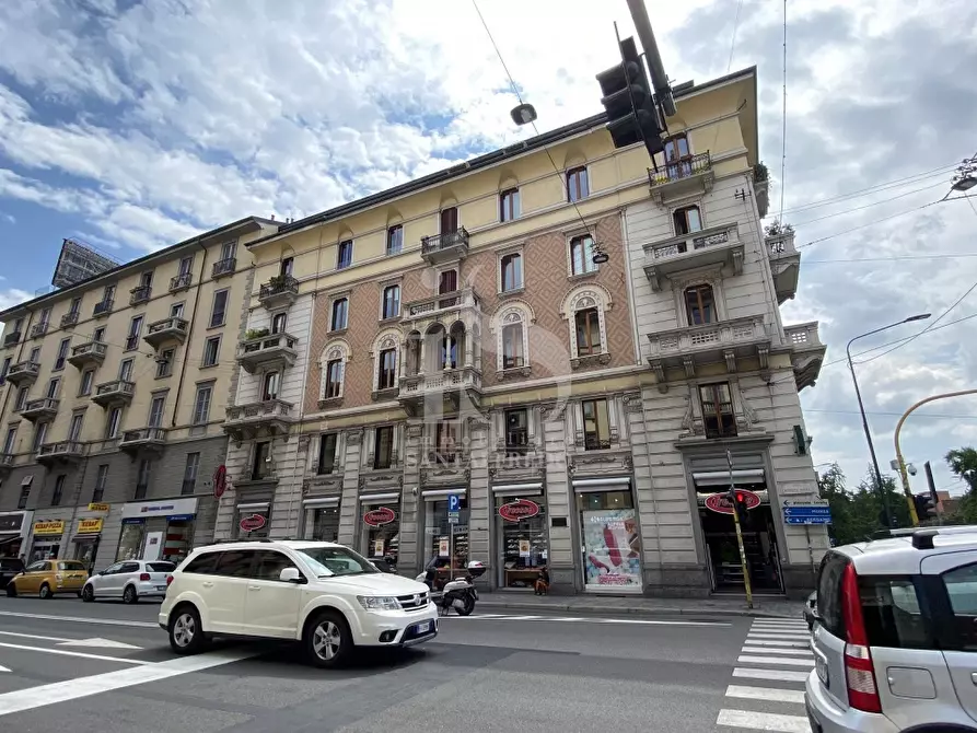Immagine 1 di Negozio in affitto  in CORSO BUENOS AIRES a Milano