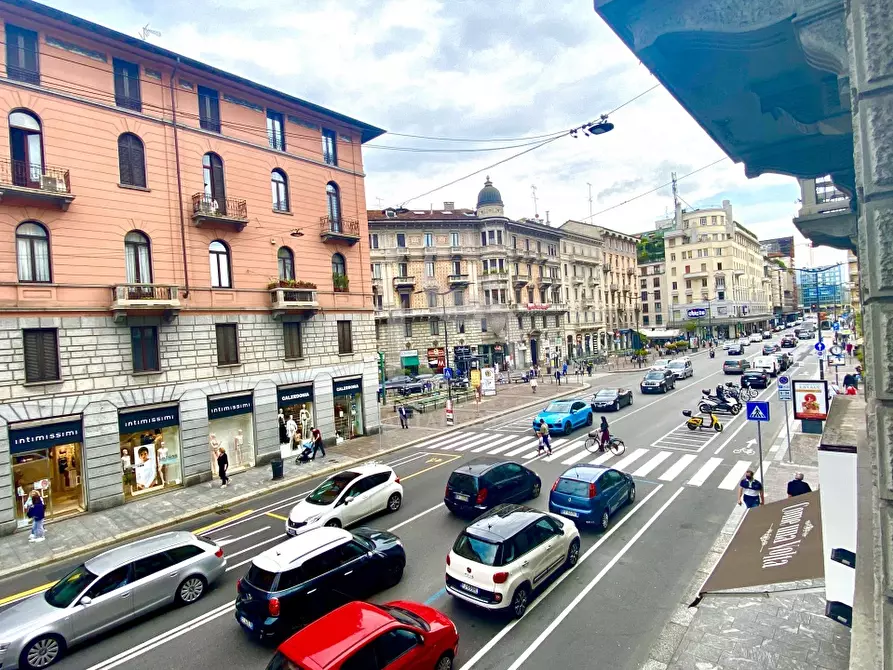 Immagine 21 di Negozio in affitto  in CORSO BUENOS AIRES a Milano