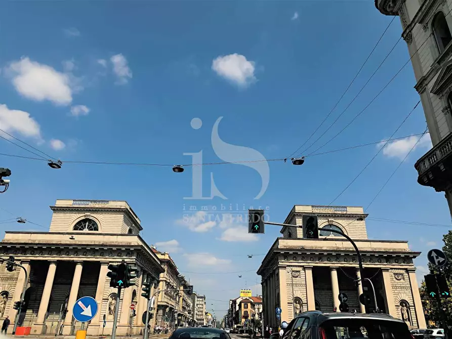 Immagine 11 di Negozio in affitto  in CORSO BUENOS AIRES a Milano