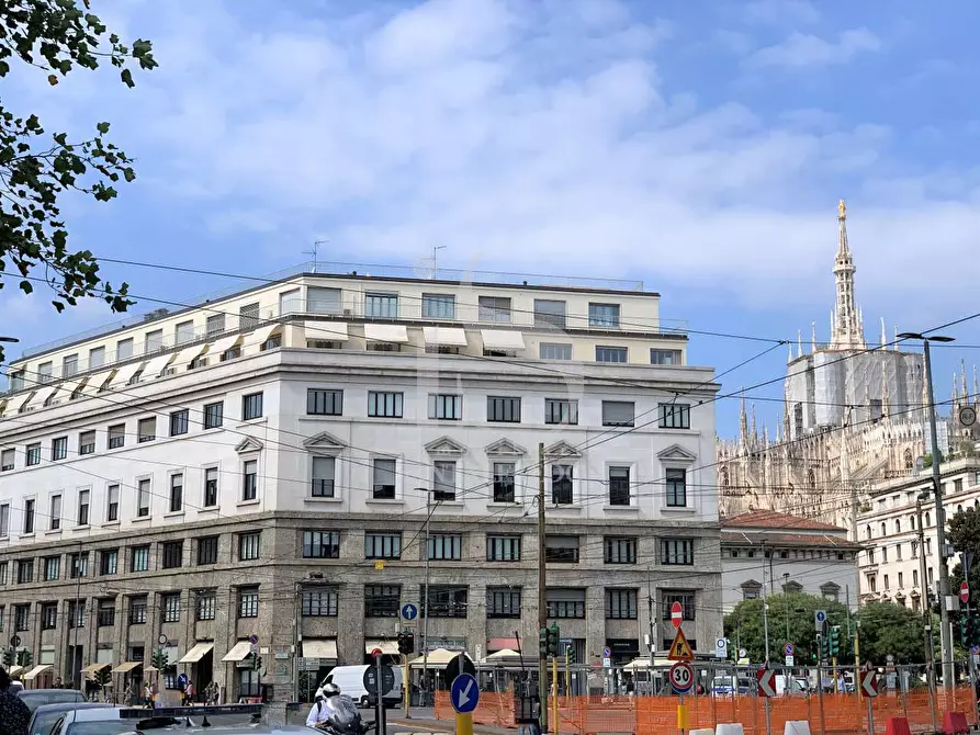 Immagine 13 di Negozio in affitto  in VIA TORINO a Milano